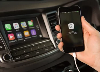 Penggunaan Carplay di mobil