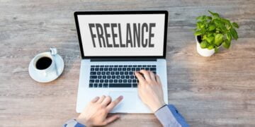 Ilustrasi gambar : freelancer