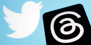 Meta's Threads app and Twitter logos are seen in this illustration  taken July 4, 2023. REUTERS/Dado Ruvic/Illustration